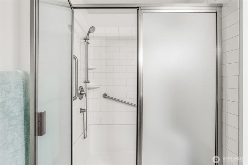 Property photo for 1020 5th Avenue S #8, Edmonds photo 27