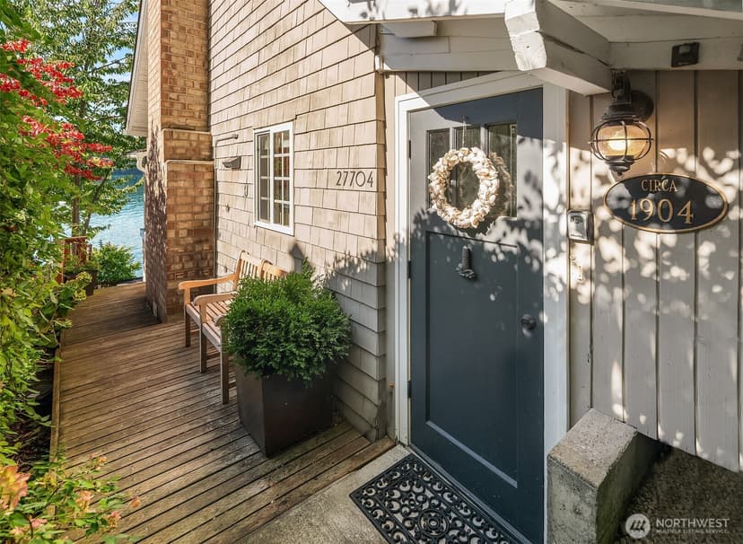 Property photo for 27704 Manzanita Beach Road SW, Vashon photo 5