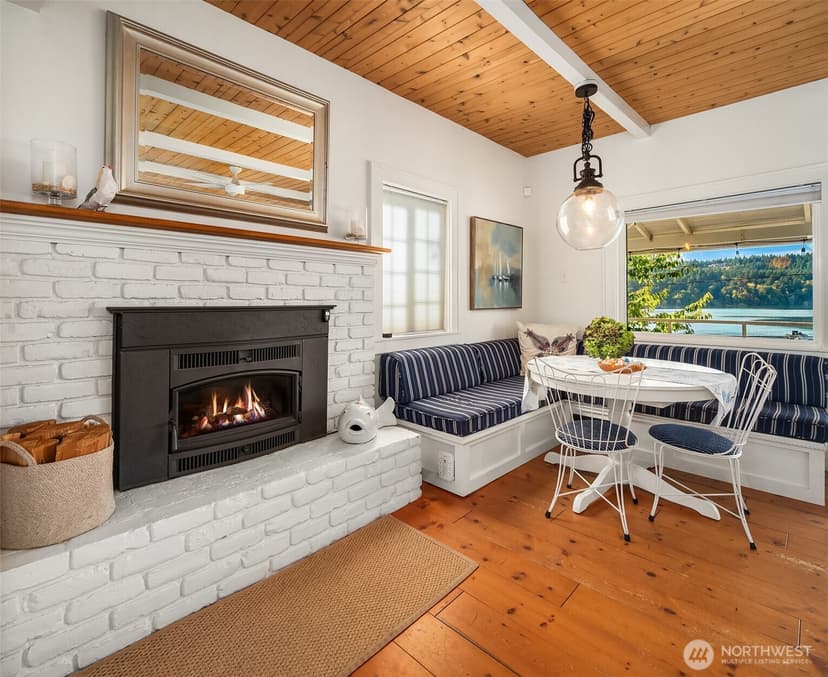 Property photo for 27704 Manzanita Beach Road SW, Vashon photo 12