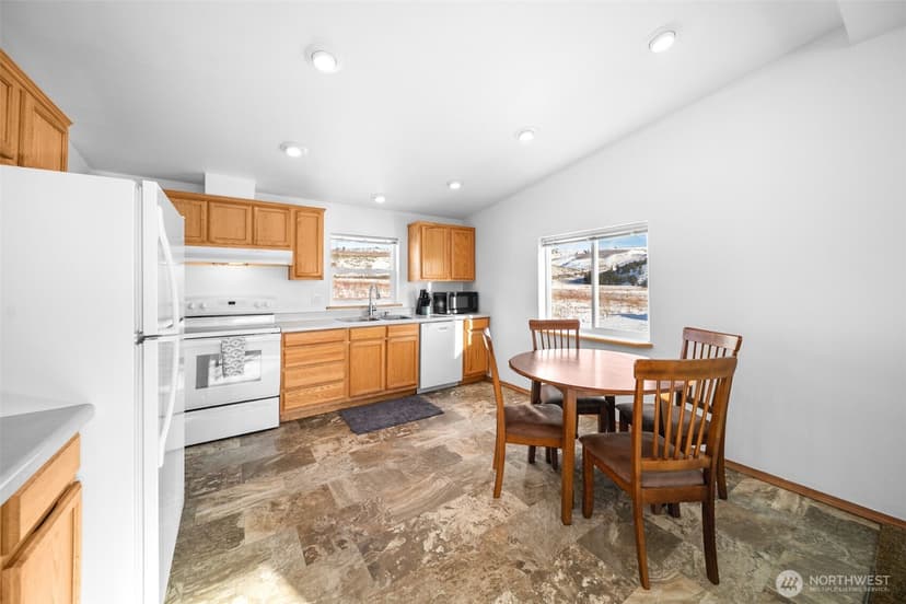 Property photo for 565 Boyd Loop Rd, Manson photo 5