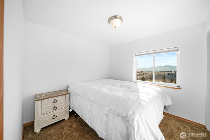 Property photo for 565 Boyd Loop Rd, Manson photo 6