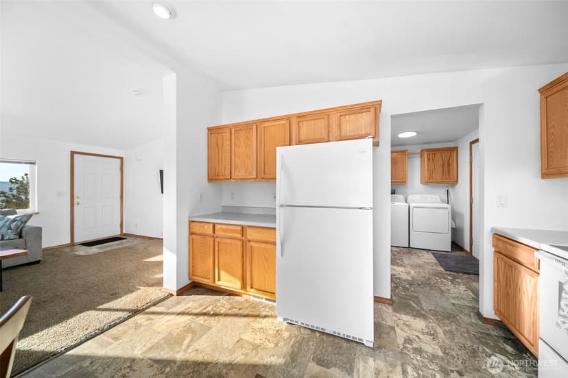 Property photo for 565 Boyd Loop Rd, Manson photo 8