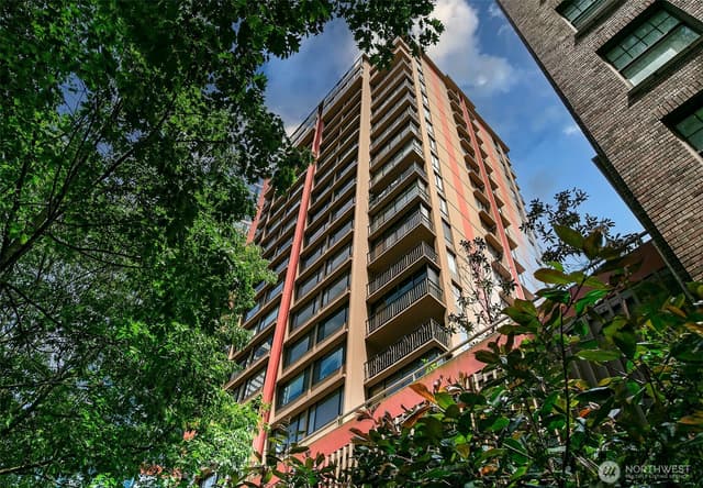 Property photo for 1120 8th Avenue #1701, Seattle