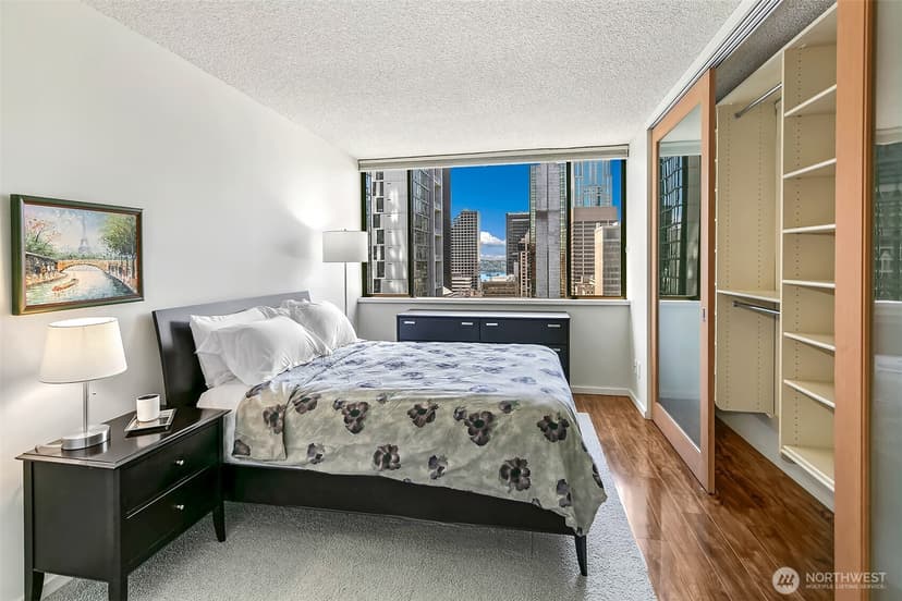 Property photo for 1120 8th Avenue #1701, Seattle photo 10