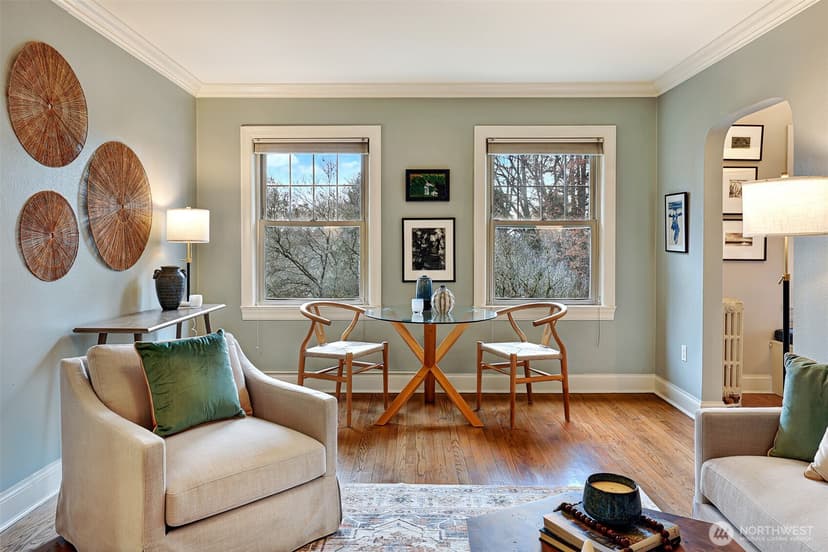 Property photo for 5810 Cowen Place NE #202, Seattle photo 6