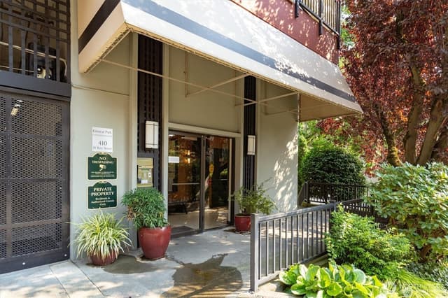 Property photo for 410 W Roy Street #E101, Seattle photo 2