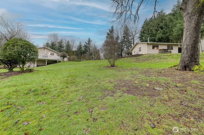 Property photo for 718 E Walnut Street, Kent photo 25