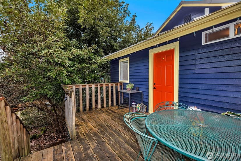 Property photo for 7779 10th Avenue SW, Seattle photo 24