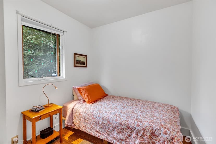 Property photo for 7779 10th Avenue SW, Seattle photo 15