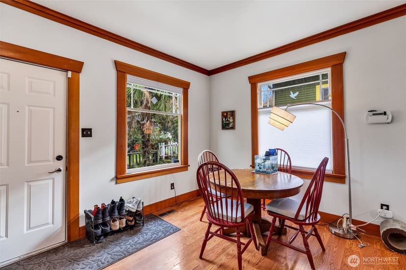 Property photo for 7779 10th Avenue SW, Seattle photo 6