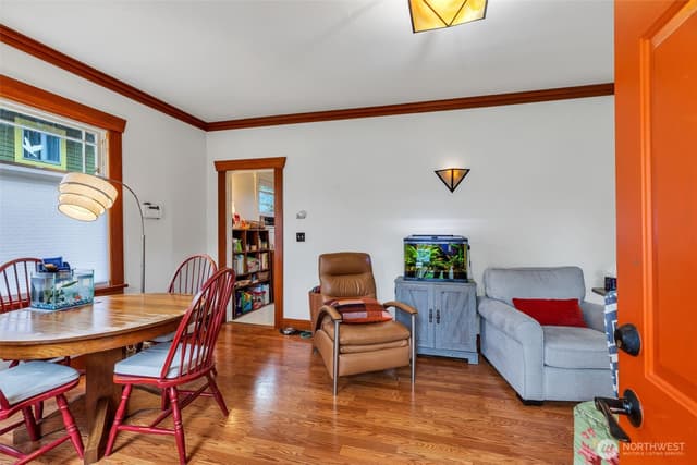 Property photo for 7779 10th Avenue SW, Seattle photo 2