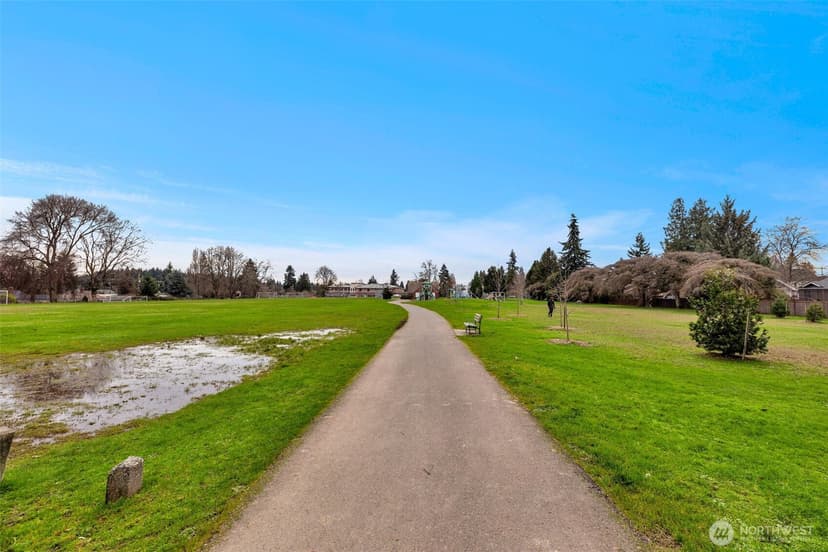 Property photo for 7779 10th Avenue SW, Seattle photo 37