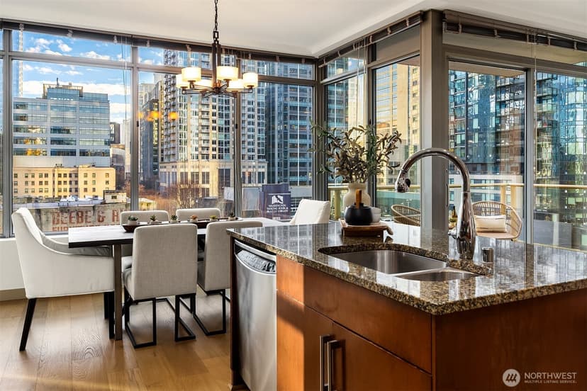 Property photo for 900 Lenora Street #W700, Seattle photo 4