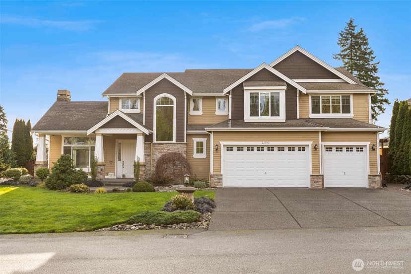 Property photo for 22040 Brier Road, Brier