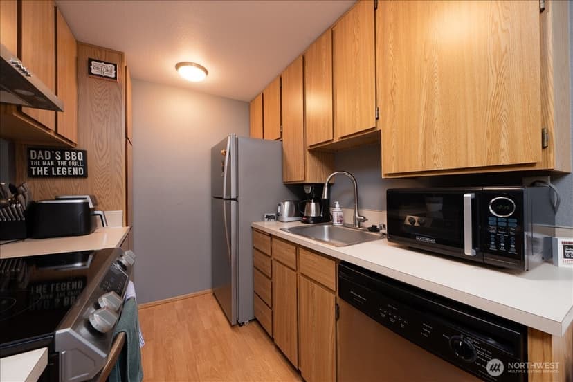 Property photo for 25735 115th Avenue SE #J203, Kent photo 10