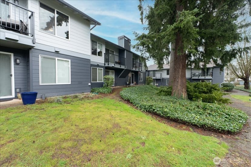 Property photo for 25735 115th Avenue SE #J203, Kent photo 29