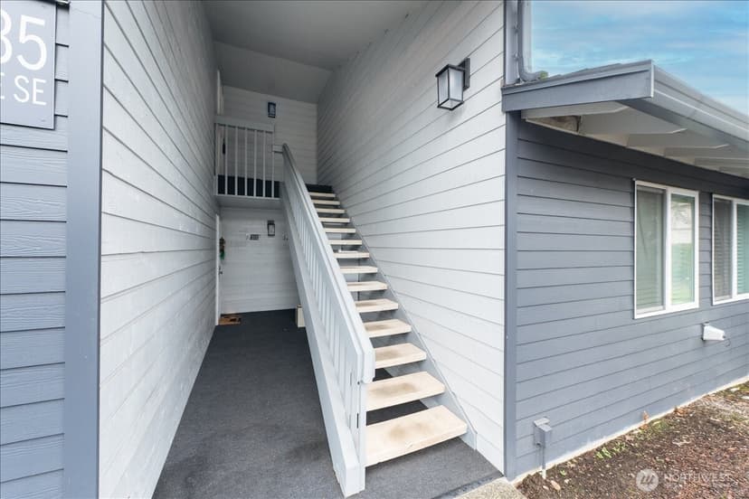 Property photo for 25735 115th Avenue SE #J203, Kent photo 23