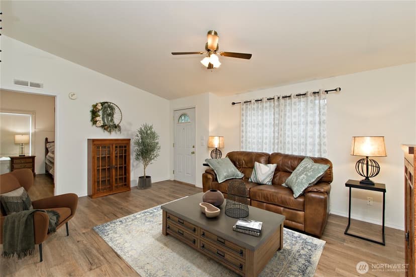 Property photo for 14926 122nd Street E #21, Puyallup photo 6