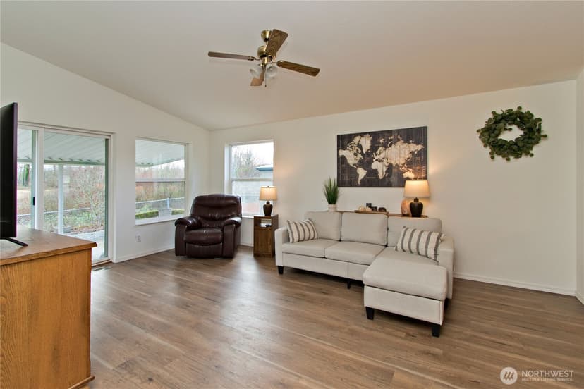 Property photo for 14926 122nd Street E #21, Puyallup photo 11