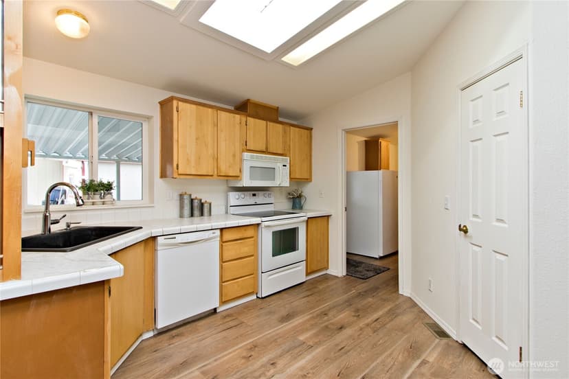 Property photo for 14926 122nd Street E #21, Puyallup photo 8