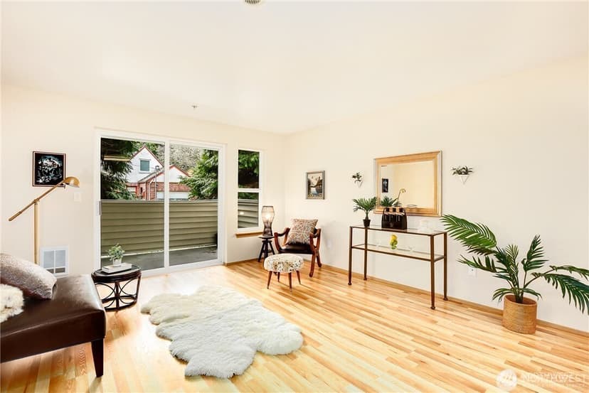 Property photo for 11915 Roseberg Avenue S #204, Burien photo 2