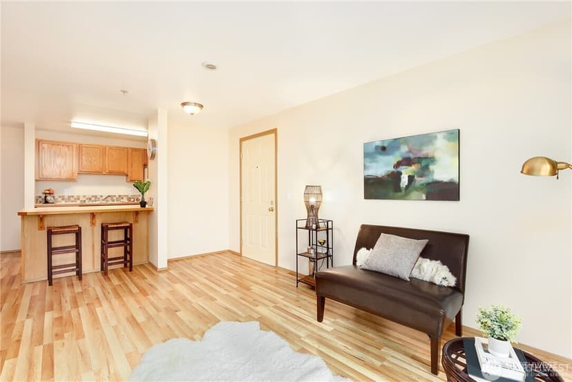 Property photo for 11915 Roseberg Avenue S #204, Burien photo 5