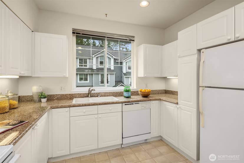 Property photo for 16125 Juanita Woodinville Way NE #414, Bothell photo 14