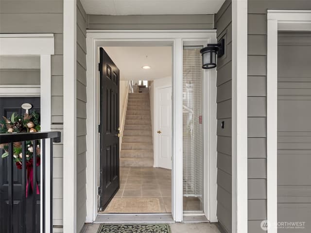 Property photo for 16125 Juanita Woodinville Way NE #414, Bothell photo 3