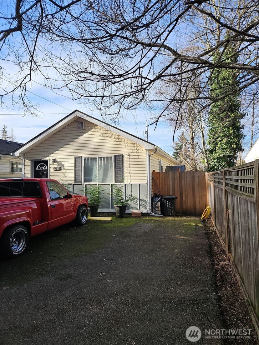 Property photo for 9638 D Street E, Tacoma photo 14
