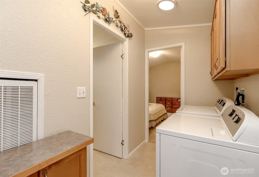 Property photo for 8410 143rd Avenue Ct E, Puyallup photo 13