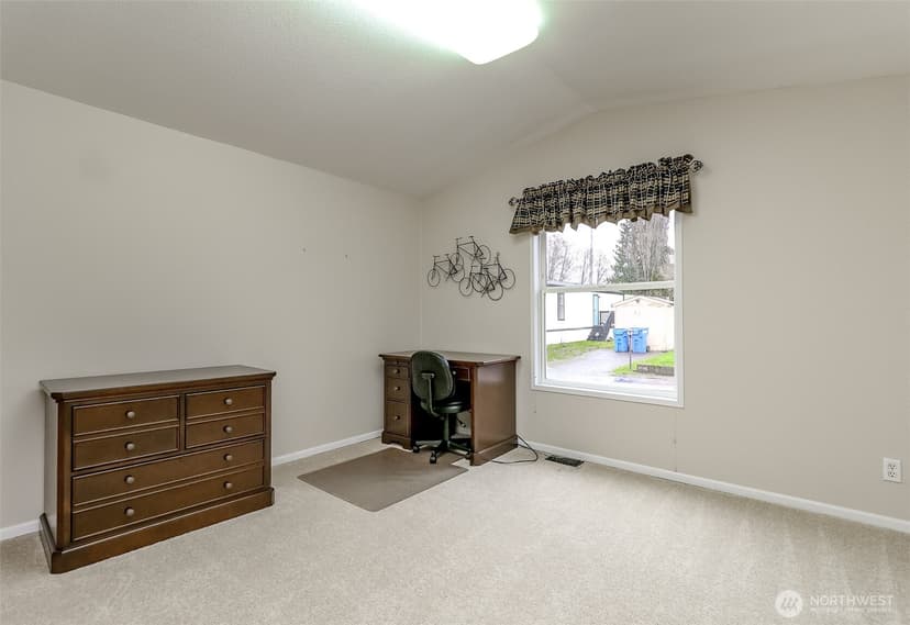 Property photo for 8410 143rd Avenue Ct E, Puyallup photo 11
