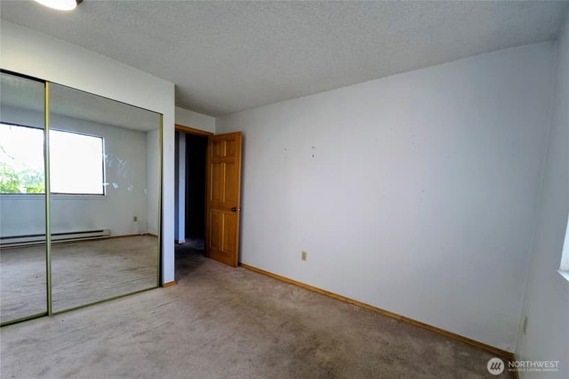 Property photo for 12421 74th Lane #18, Seattle photo 19