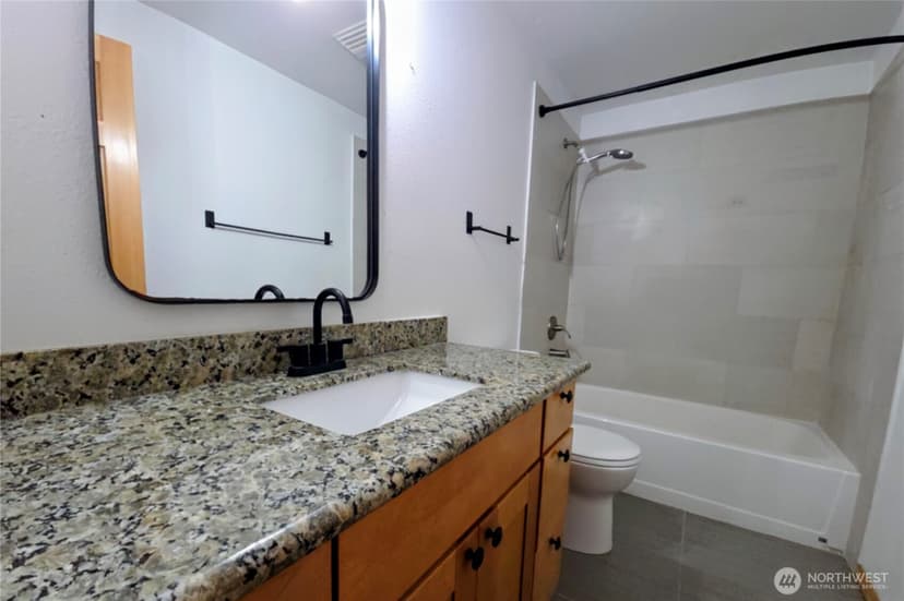 Property photo for 12421 74th Lane #18, Seattle photo 13
