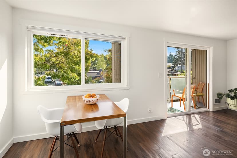 Property photo for 8701 35th Avenue NE #9, Seattle photo 6