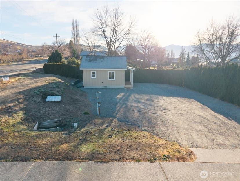 Property photo for 17 Kalian Lane, Manson photo 25