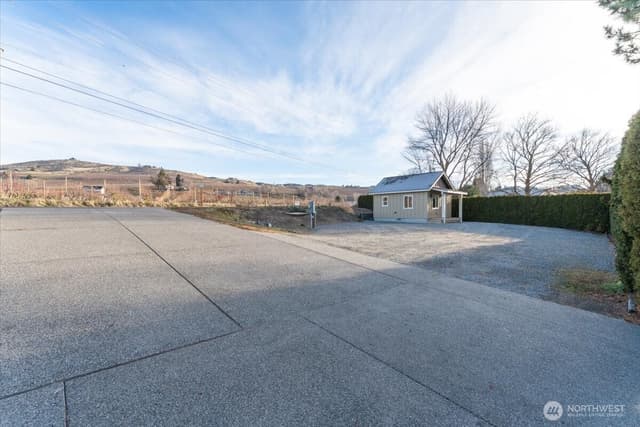 Property photo for 17 Kalian Lane, Manson photo 4