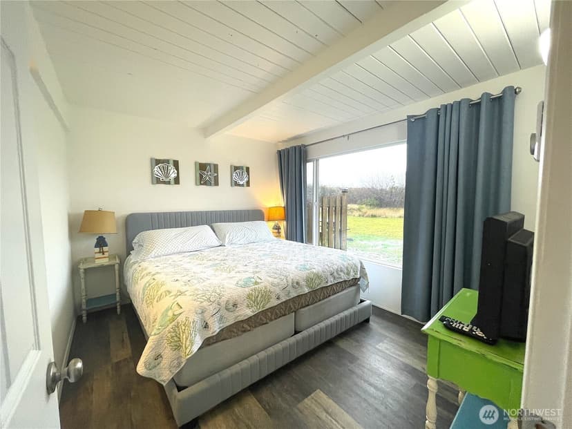 Property photo for 759 Ocean Shores Boulevard NW #K, Ocean Shores photo 9
