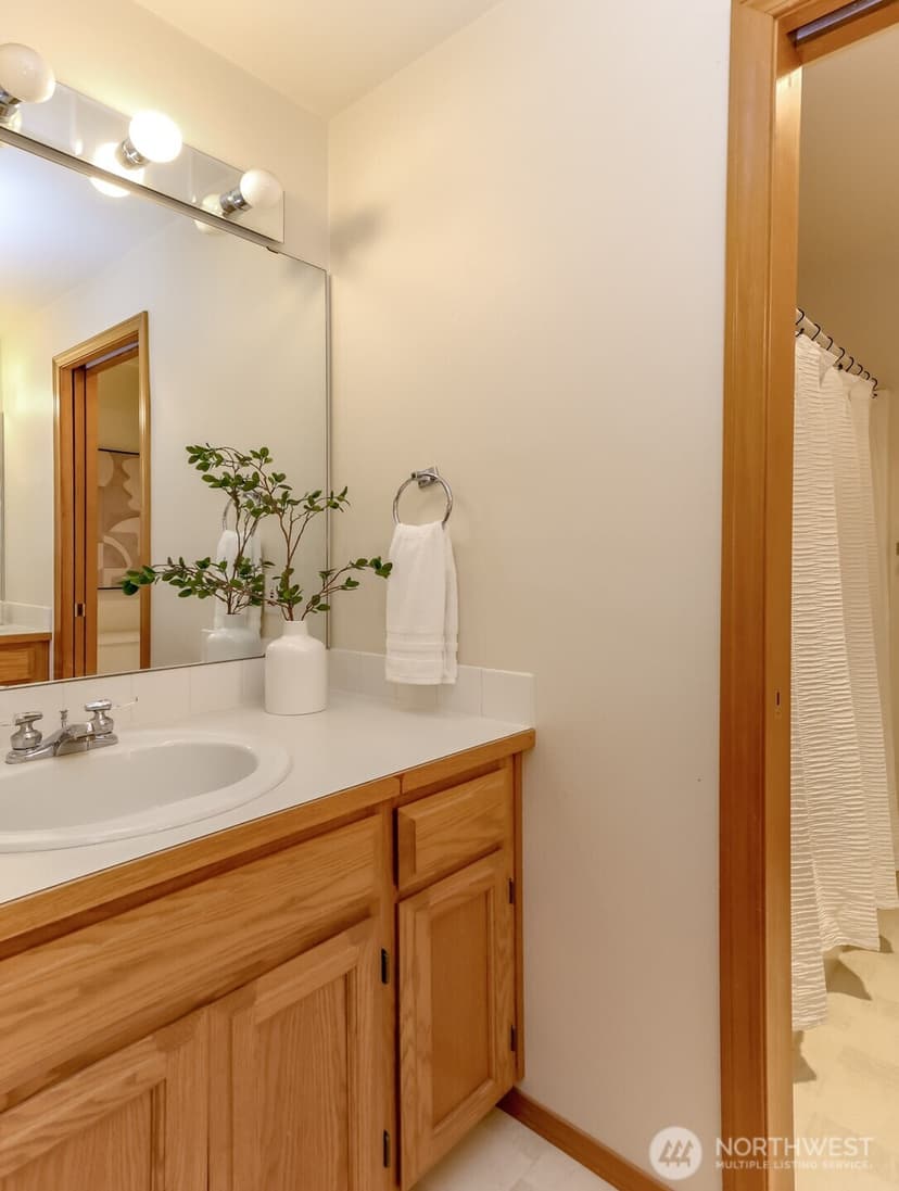 Property photo for 2201 Hillside Drive NE, Tacoma photo 35