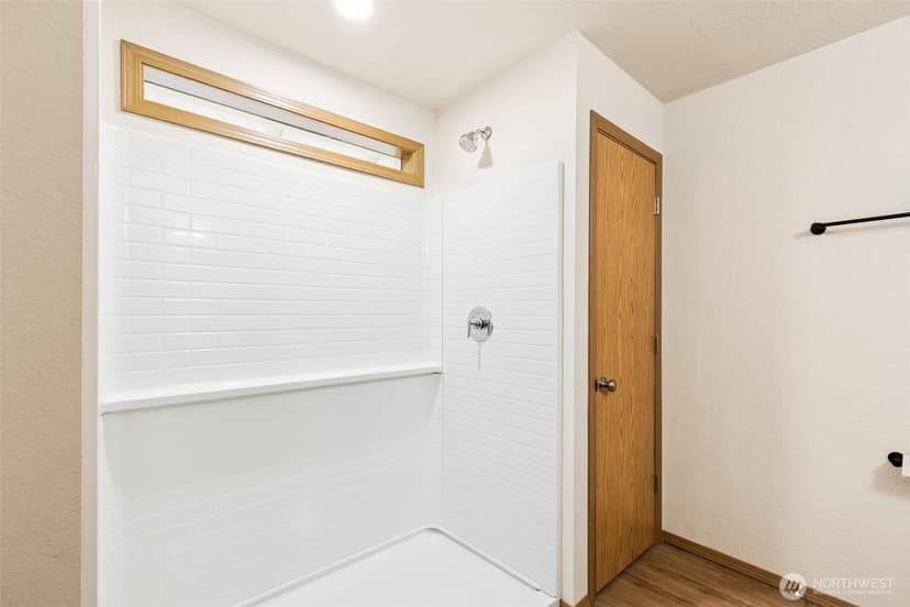 Property photo for 5135 S Avon Street, Seattle photo 11
