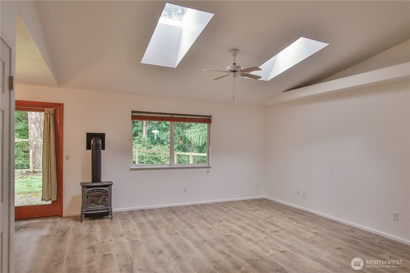 Property photo for 7847 Blakely Avenue, Clinton photo 3