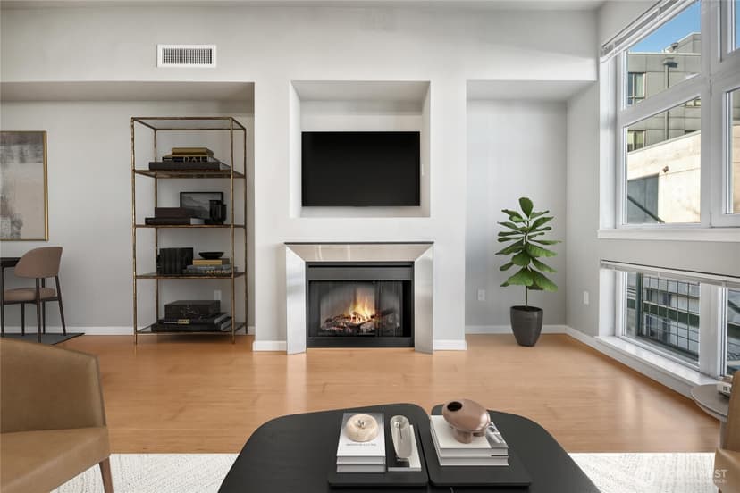 Property photo for 17 W Mercer Street #217, Seattle photo 12