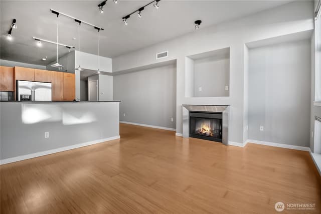 Property photo for 17 W Mercer Street #217, Seattle photo 3