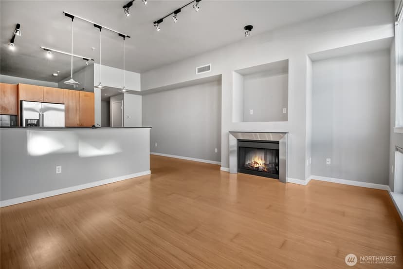Property photo for 17 W Mercer Street #217, Seattle photo 3