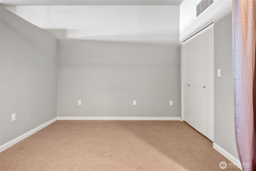 Property photo for 17 W Mercer Street #217, Seattle photo 20