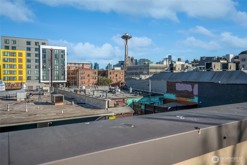 Property photo for 17 W Mercer Street #217, Seattle photo 32