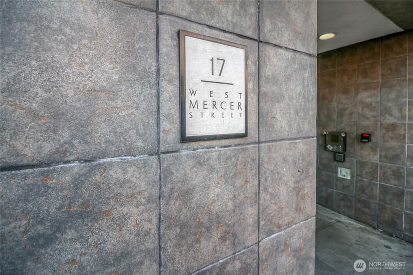 Property photo for 17 W Mercer Street #217, Seattle photo 34