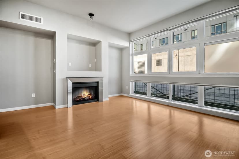 Property photo for 17 W Mercer Street #217, Seattle photo 9