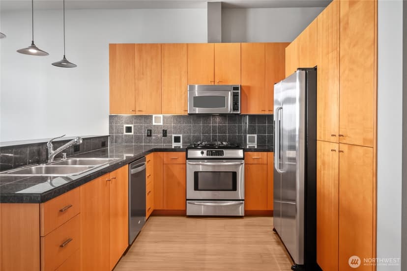 Property photo for 17 W Mercer Street #217, Seattle photo 16