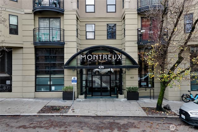 Property photo for 425 Vine Street #610, Seattle photo 2