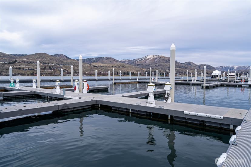 Property photo for 1350 W Woodin Avenue #C-25, Chelan photo 7